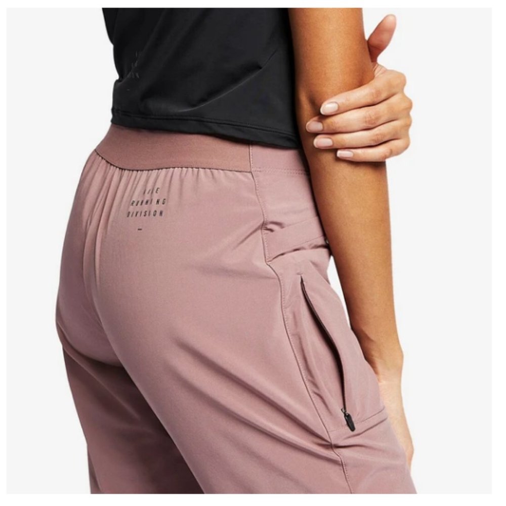 Nike Swift Running Division Track 7/8 Pants - image 7